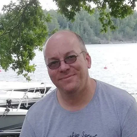 Kovács Zsolt, alapító és kivitelező